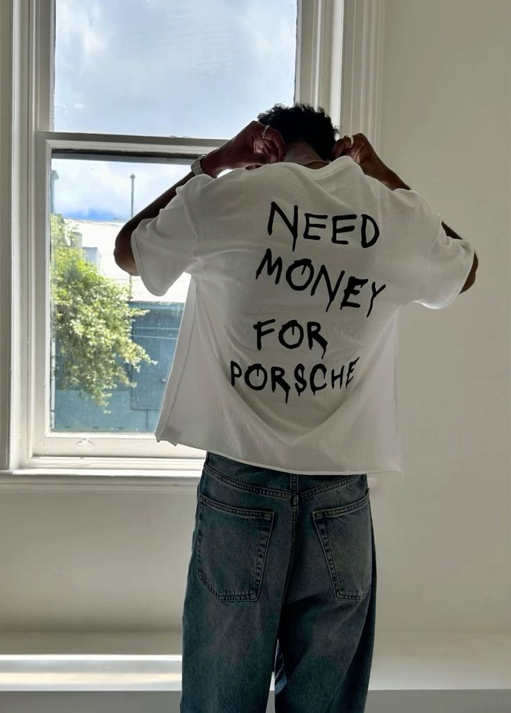 Polera Need Money For Porshe Unisex